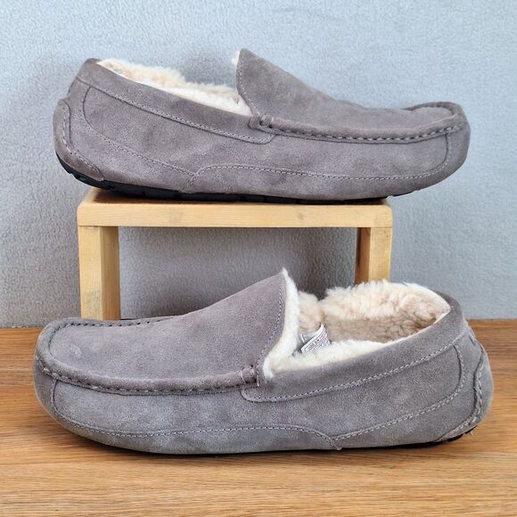 UGG Ascot Men\'s 10 Moccasin Slippers Gray Suede Shearling Lined Slip-On main image 11
